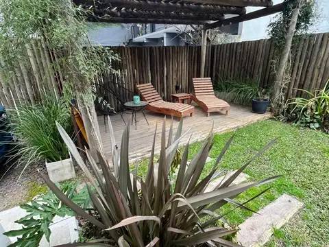 Depto Tipo Casa en Venta de 3 ambientes