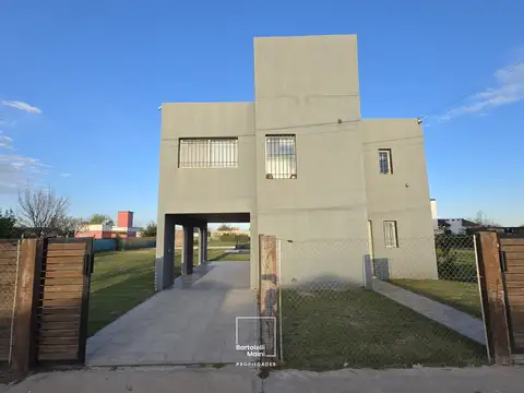 Casa en Alquiler de 4 dormitorios
