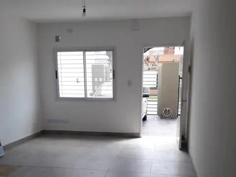 Departamento en Venta en Villa Ballester, USD 79.900