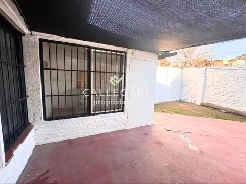 Depto Tipo Casa 2 ambientes con 1 baño
