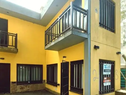 ¡Impecable Tríplex con Gas Natural a Solo 4 Cuadras del Mar!