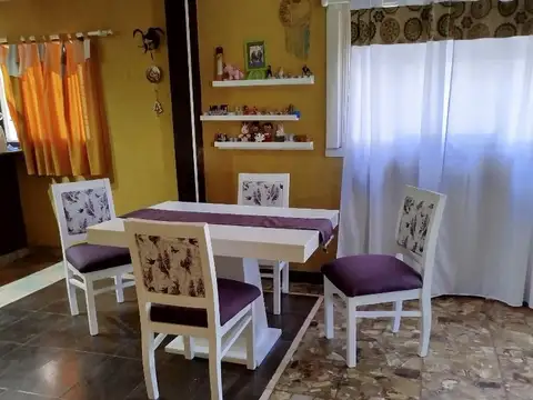 Depto Tipo Casa en Venta en Valentin Alsina, USD 84.000