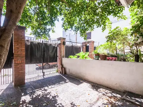 Depto Tipo Casa en Venta 26 años