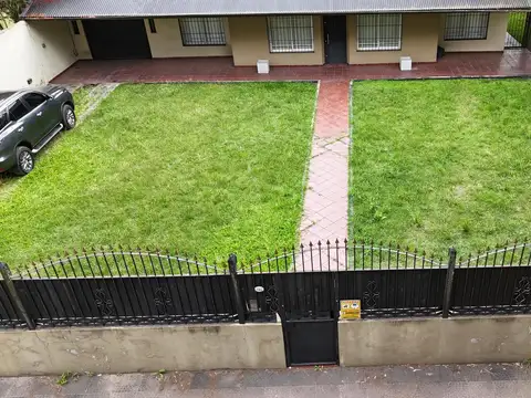 Quinta en Venta en Villa Gobernador Udaondo, USD 235.000