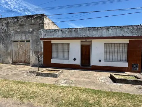 CASA EN JÁUREGUI APTA CRÉDITO