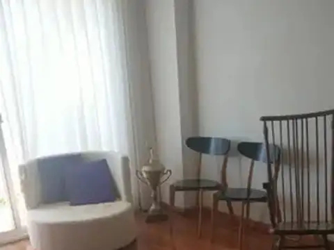 Departamento en Alquiler en Coghlan, $ 1.000.000