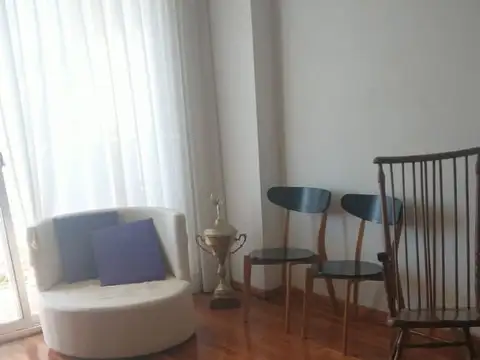 Departamento en Alquiler en Coghlan, $ 1.000.000