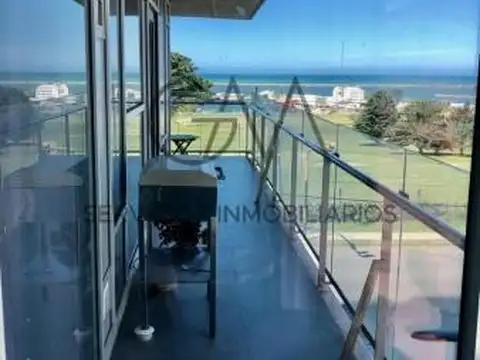 Departamento 4 ambientes con 3 baños