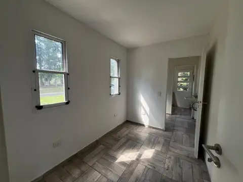 San Eduardo, Pilar del Este, Pilar 5500