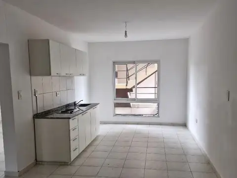 COMANDANTE FONTANA 446