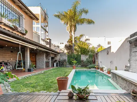 Casa en Venta con 1 cochera