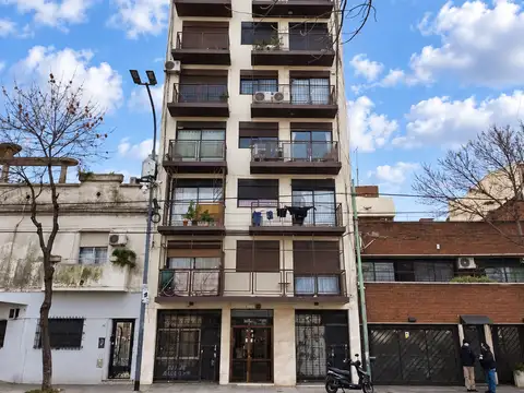 Garay al  2085 bajas expensas 38m2  departamento 2 ambientes sobre avenida