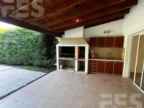 Casa en Alquiler A Estrenar