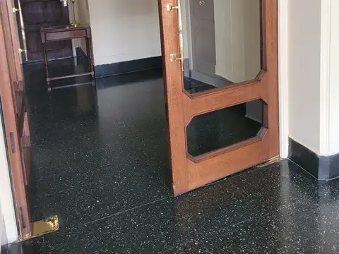 Doctor Tomás Manuel De Anchorena 1600, Piso 5