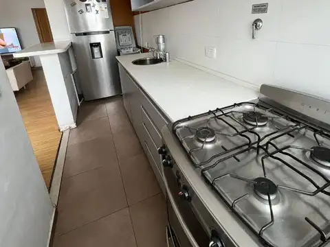 Alquiler Depto 2 Amb 55m2 C/ Balcon Av.jujuy 1100 , Piso 5