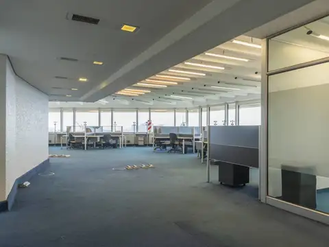 Oficina en Venta en Retiro, USD 1.680.000