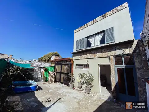 Depto Tipo Casa en Venta de 5 ambientes