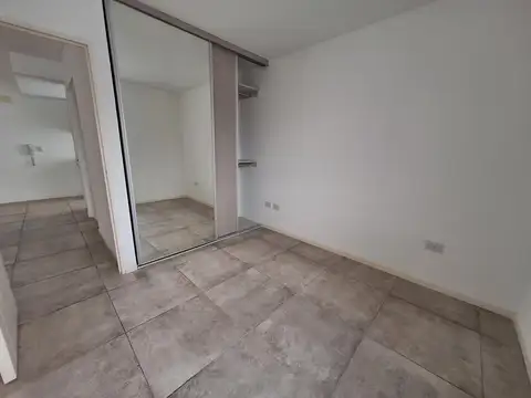Departamento en Alquiler en Martín, $ 550.000