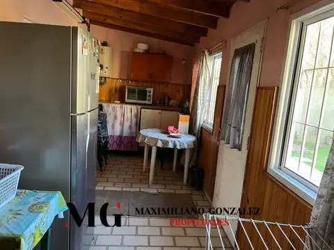 Casa 3 ambientes con 1 baño