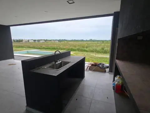 Venta Casa 4 Amb Barrio El Naudir Escobar