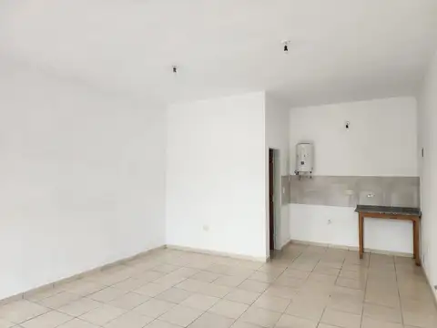 Local en Alquiler 1 año