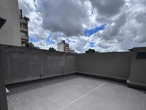 Departamento 2 dormitorios con patio, a ESTRENAR 