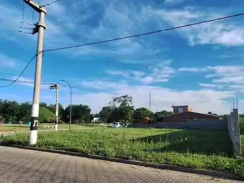 VENDO TERRENO ESQUINA - MATIENZO