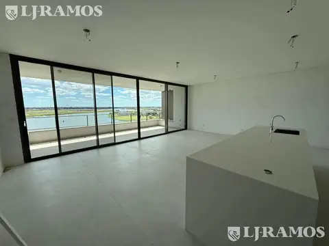 Departamento 4 ambientes con 3 baños