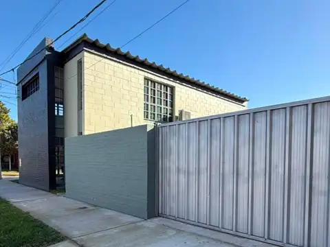 VENTA LOCAL COMERCIAL sobre Av. Colonizadores