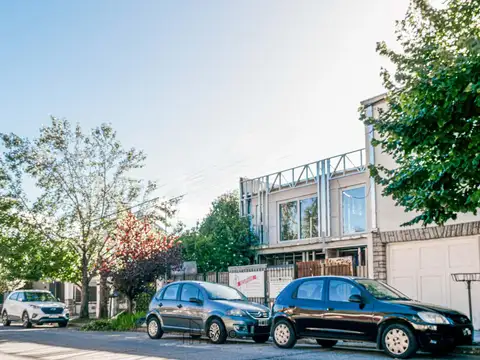 Depto Tipo Casa en Venta de 3 dormitorios