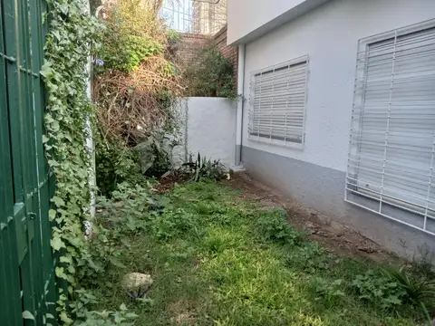 Depto Tipo Casa en Alquiler de 2 dormitorios
