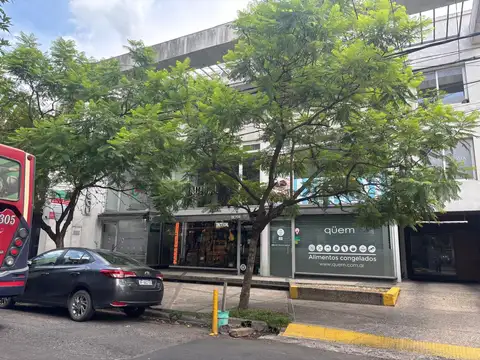 Cochera en venta  segundo subsuelo /en Castelar Norte centro 