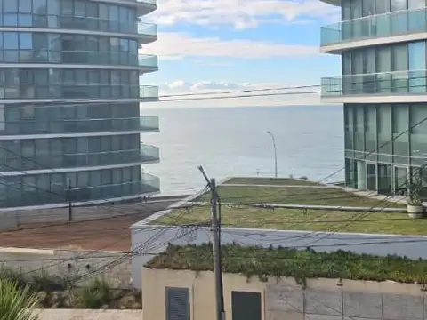 ALQUILER 2 DEPARTAMENTO 2 AMBIENTES CON VISTA AL MAR. 