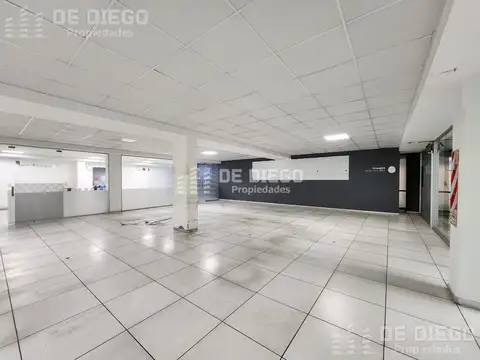 Oficina Monoambiente con 2 baños