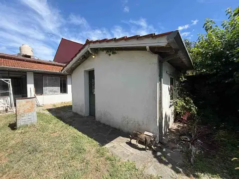 VENTA CASA A REFACCIONAR OPORTUNIDAD ÚNICA 333 M²