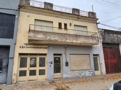 LOCAL COMERCIAL-CASA EN PLANTA ALTA -PATIO-OCAMPO 3900-BELLA VISTA-ROSARIO