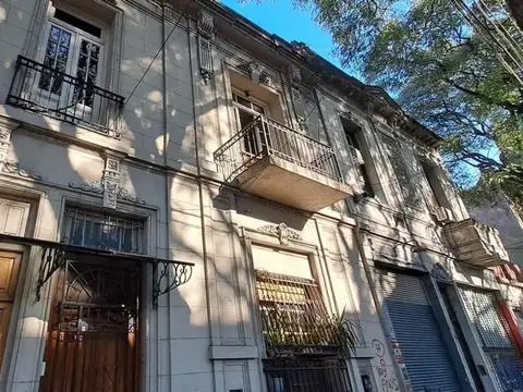 PH TIPO CASA EN VENTA PARQUE PATRICIOS TERRAZA 