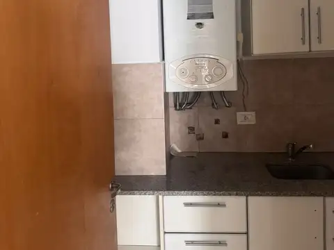 LOCAL COMERCIAL A ESTRENAR