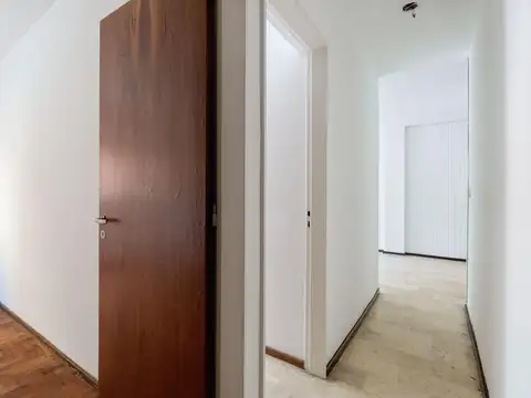 Departamento 5 ambientes con 1 baño