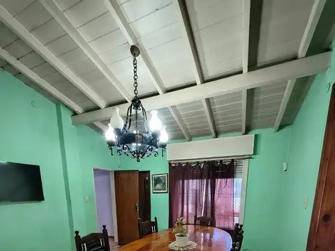 VENTA QUINTA W MORRIS PILETA 857 METROS APTO CRED