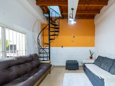 CASA Y GALPÓN EN VENTA BARRIO PARQUE CASA