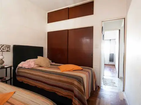 CASA EN VENTA LA PLATA