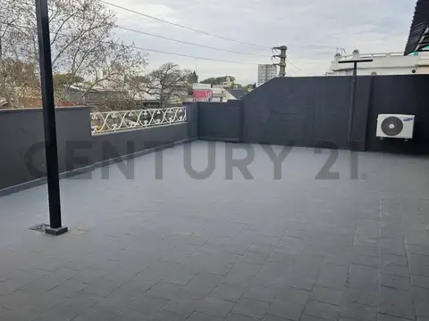 Avenida Diaz Vélez 1800, Piso 1