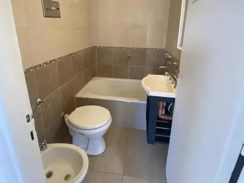 Departamento 3 ambientes con 1 baño