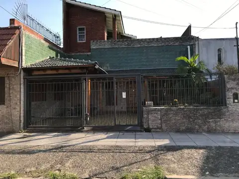 Casa - Venta - Argentina, Tres de Febrero - MOSCONI 3128