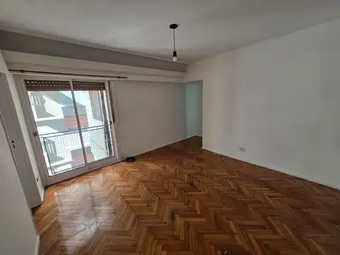 Departamento en Alquiler en Caballito, $ 480.000
