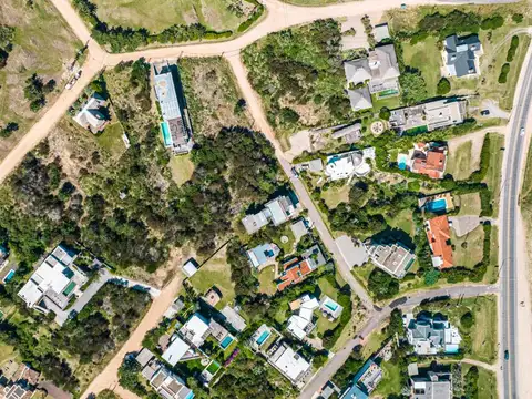 Terreno en Venta en Punta del Este, USD 700.000