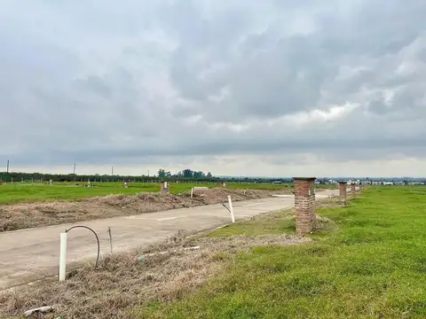 VENTA LOTE 450M2 ESQUINA – B° Privado Alto Verde 4