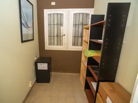 Casa 5 ambientes con 1 baño