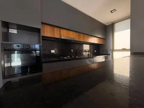 severo del castillo , Piso 0